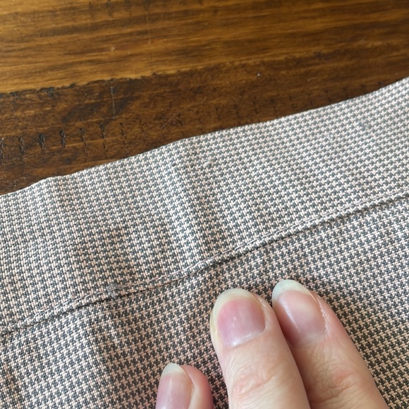 1940’s Light Pink and Grey Muted Houndstooth Pencil Skirt with Side Metal Zip - Picture 12 of 14